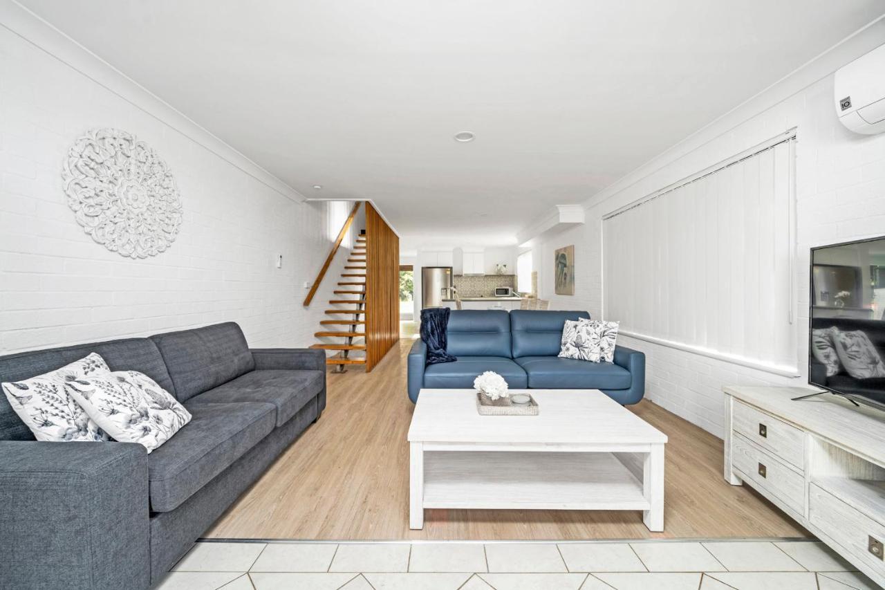 Husky 56 Beachfront Villa'S - Great Location On The Beach Huskisson Extérieur photo
