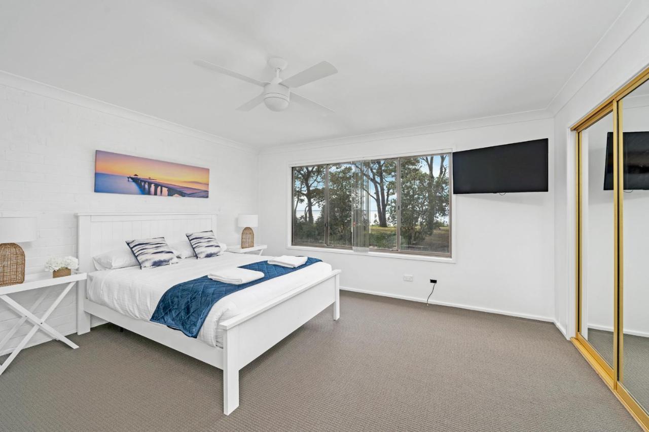 Husky 56 Beachfront Villa'S - Great Location On The Beach Huskisson Extérieur photo