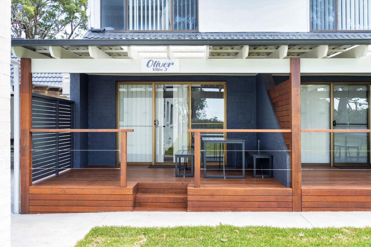 Husky 56 Beachfront Villa'S - Great Location On The Beach Huskisson Extérieur photo